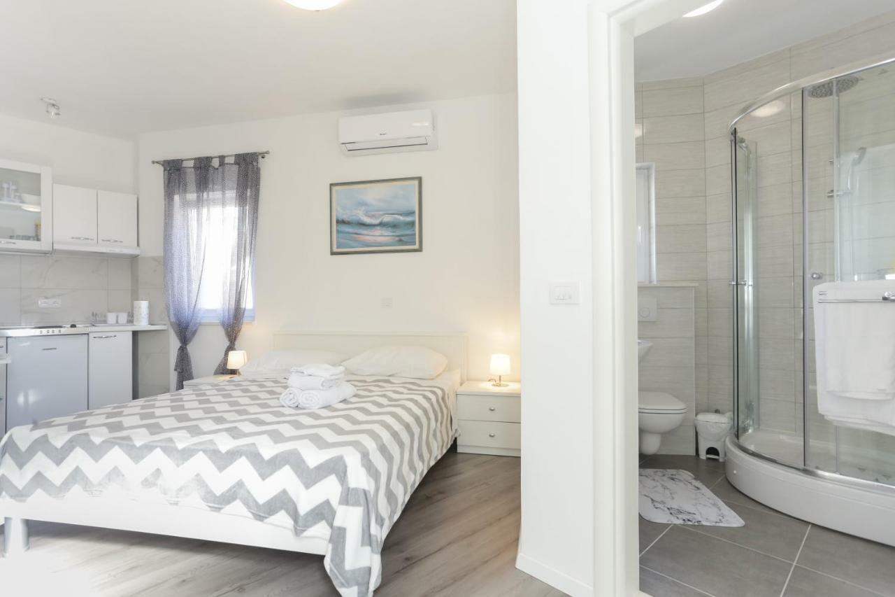 Villa Supuk Vinisce Bagian luar foto